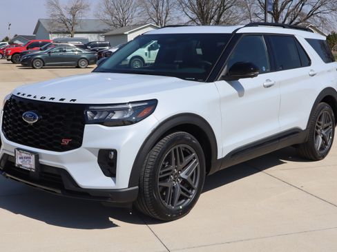 New 2026 Ford Explorer ST image 1