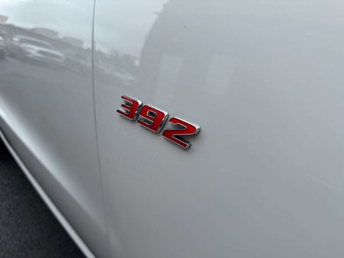 Used 2018 Dodge Durango SRT w/ SRT Interior Appearance Group image 18