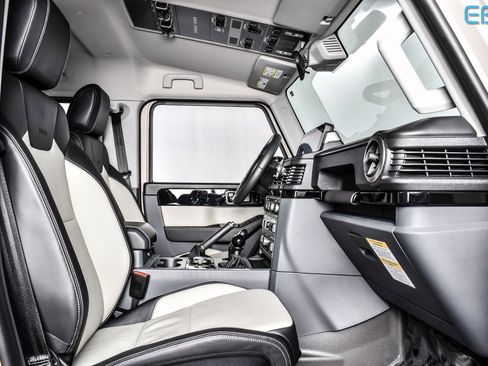 Used 2024 INEOS Grenadier Base image 22