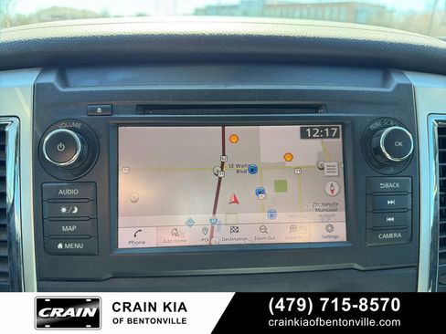 Used 2019 Nissan Titan SV w/ SV Convenience Package image 23