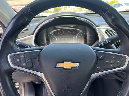 Used 2017 Chevrolet Malibu LT w/ True North Edition FWD image 19