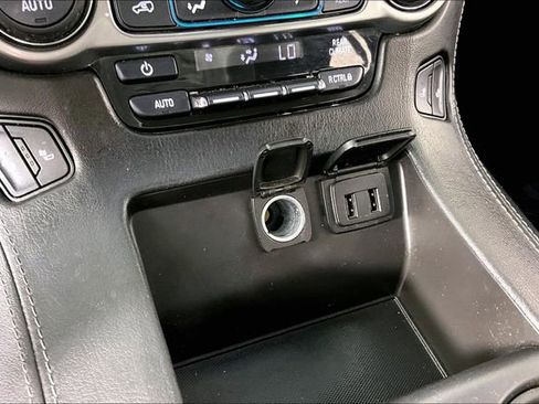 Used 2019 Chevrolet Tahoe LT RWD image 15