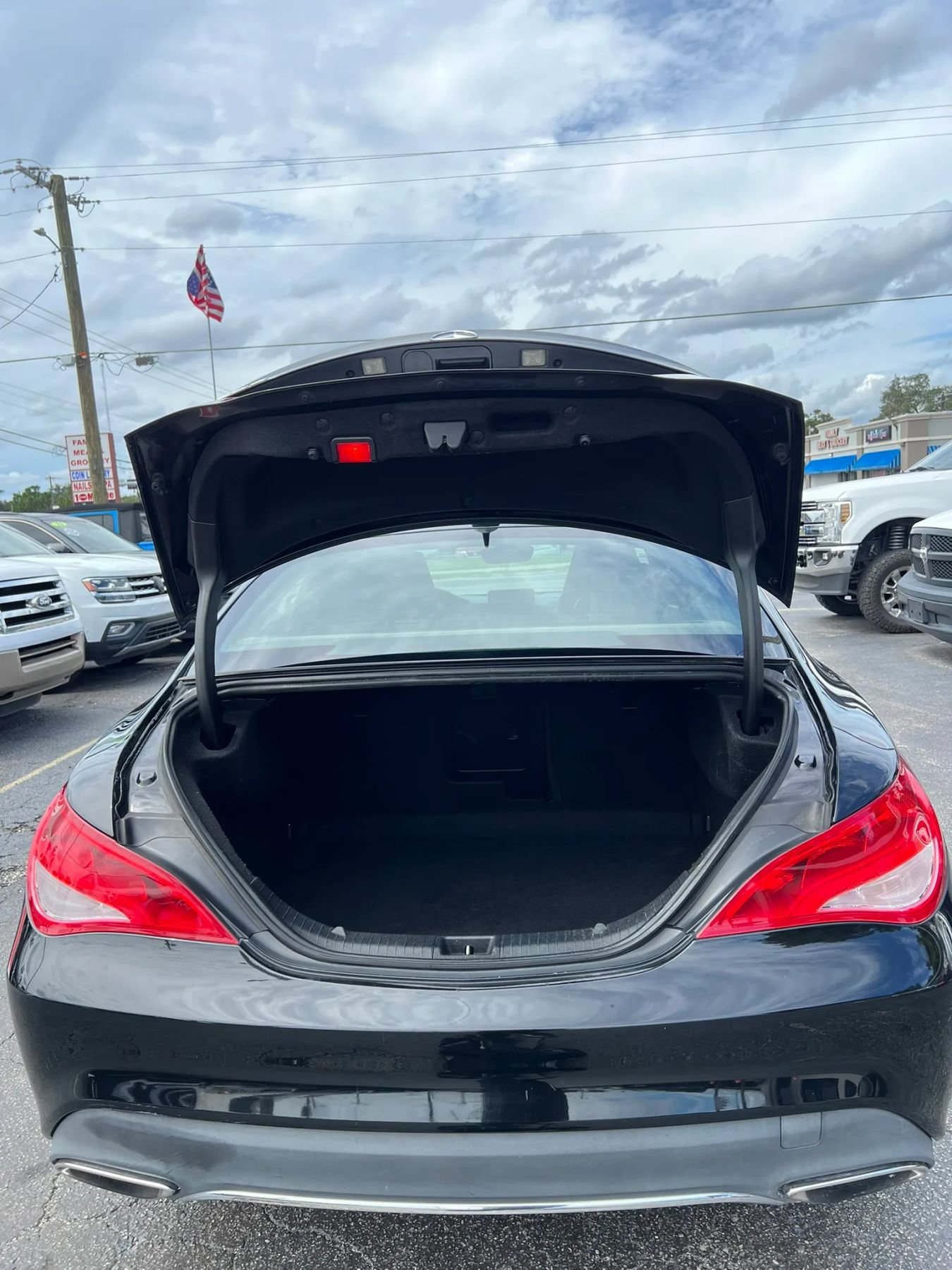 Used 2017 Mercedes-Benz CLA 250 image 19