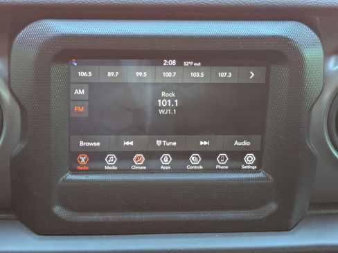 Used 2022 Jeep Wrangler Unlimited Sport image 18