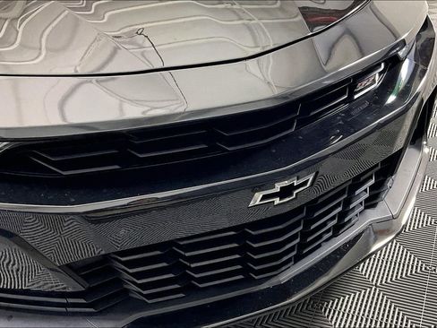 Used 2019 Chevrolet Camaro SS image 36