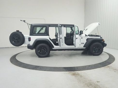 New 2026 Jeep Wrangler Unlimited Sport AWD/4WD image 8
