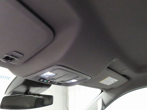 Used 2024 GMC Sierra 1500 Elevation w/ LPO, Elevation Black Package image 19