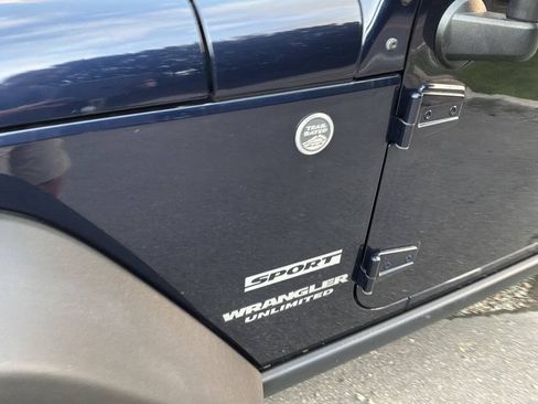 Used 2013 Jeep Wrangler Unlimited Sport AWD/4WD image 12