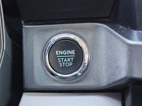 Certified 2024 Ford F250 Limited w/ FX4 Off-Road Package image 26