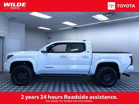 New 2026 Toyota Tacoma SR5 AWD/4WD image 3