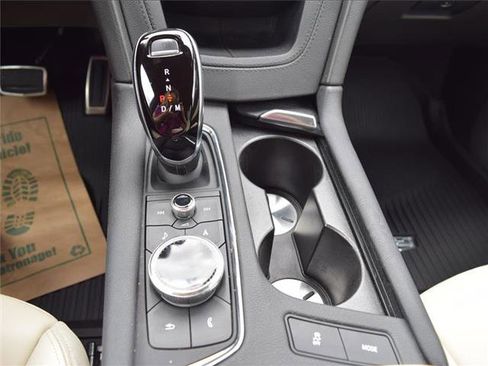 Used 2021 Cadillac XT6 Sport image 15