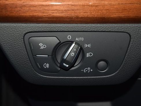 Used 2023 Audi Q5 2.0T Premium Plus w/ Premium Plus Package image 35