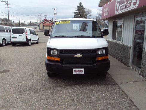Used 2014 Chevrolet Express 1500 LS image 3