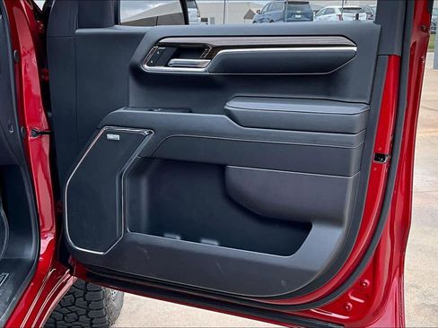 Used 2024 Chevrolet Silverado 1500 RST w/ Convenience Package II AWD/4WD image 26