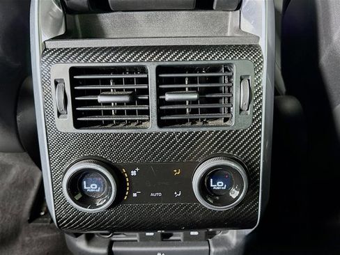 Used 2020 Land Rover Range Rover Sport SVR image 27