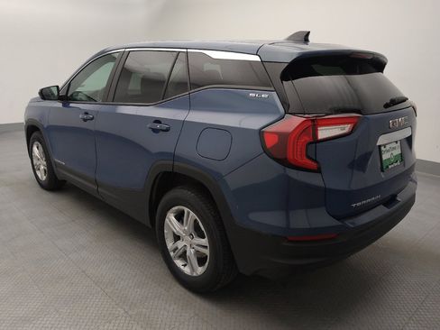 Used 2024 GMC Terrain SLE AWD/4WD image 5