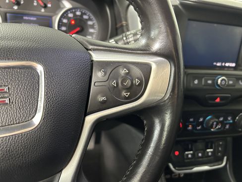 Used 2021 GMC Terrain SLE w/ Driver Convenience Package image 15