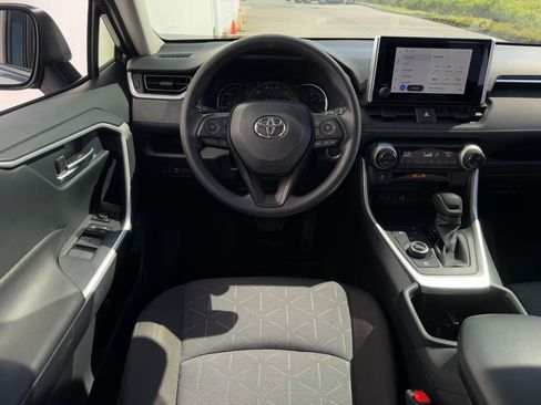 Certified 2025 Toyota RAV4 XLE AWD/4WD image 13