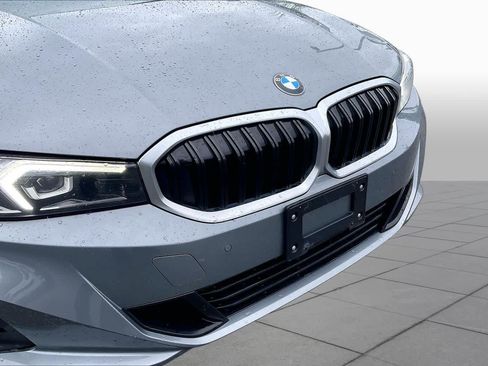 Used 2024 BMW 330i xDrive Sedan w/ Premium Package AWD/4WD image 31
