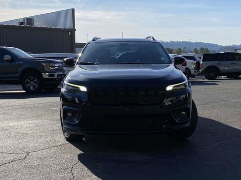 Used 2020 Jeep Cherokee Latitude Plus image 9