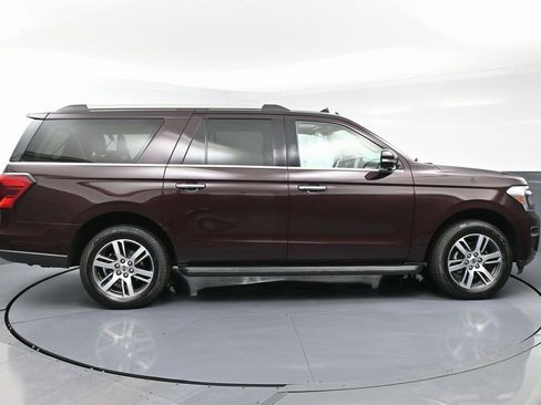 Used 2024 Ford Expedition Max Limited image 7