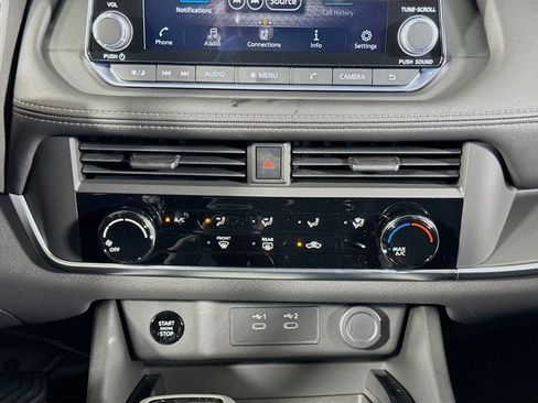 New 2026 Nissan Rogue S image 17