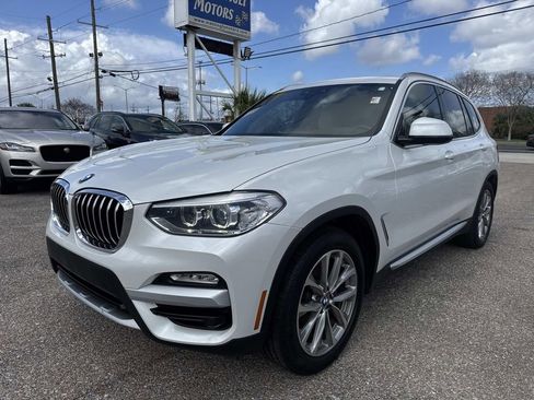 Used 2019 BMW X3 sDrive30i w/ Premium Package image 3