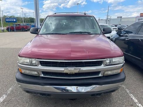Used 2005 Chevrolet Tahoe LS w/ Preferred Equipment Group AWD/4WD image 3