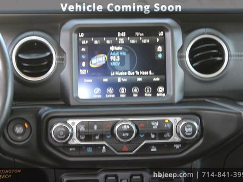 Used 2023 Jeep Wrangler Unlimited Rubicon 4xe w/ Steel Bumper Group image 15