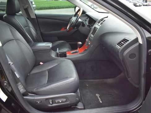 Used 2007 Lexus ES 350 w/ Premium Plus Pkg FWD image 36