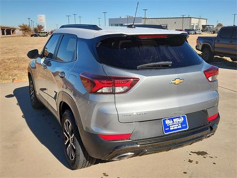 Used 2023 Chevrolet TrailBlazer ACTIV image 3