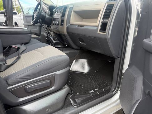 Used 2010 Dodge Ram 2500 Truck ST w/ ST Popular Equipment Group AWD/4WD image 24