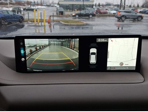 Certified 2023 Genesis GV80 2.5T image 18