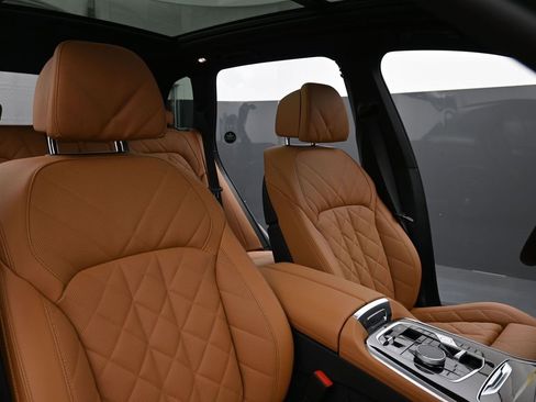 New 2026 BMW X5 xDrive50e w/ M Sport Package image 22