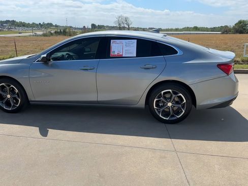 Used 2024 Chevrolet Malibu LT FWD image 5