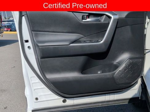 Certified 2025 Toyota RAV4 XLE AWD/4WD image 10