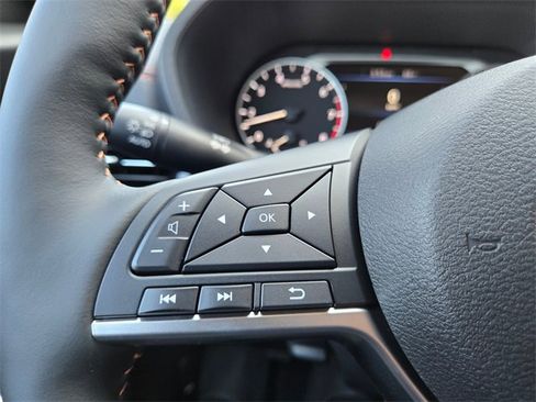 New 2025 Nissan Sentra SR w/ SR Premium Package image 22