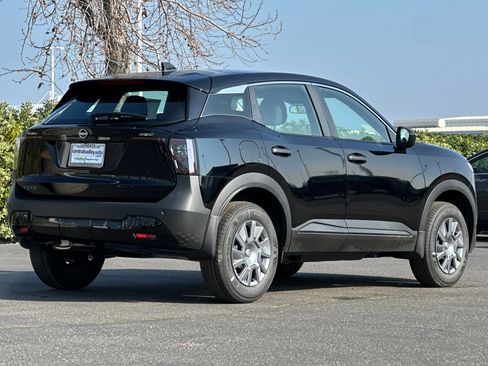 New 2026 Nissan Kicks S image 4