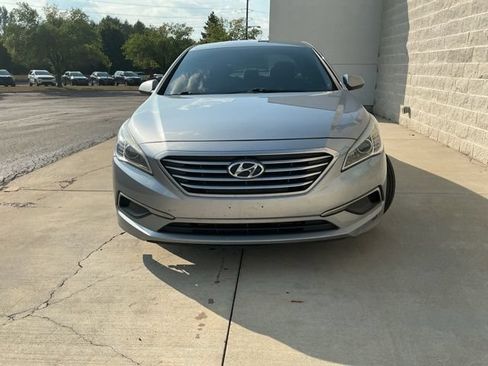 Used 2016 Hyundai Sonata SE FWD image 7