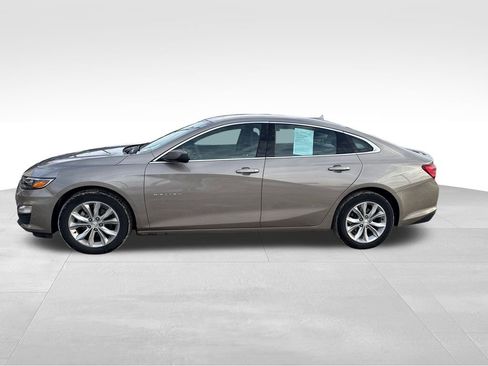 Used 2024 Chevrolet Malibu LT image 2