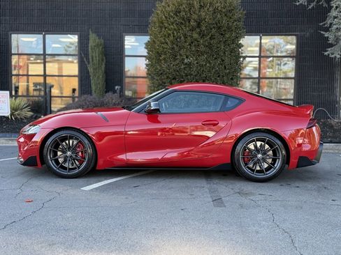 Used 2024 Toyota Supra 3.0 image 9