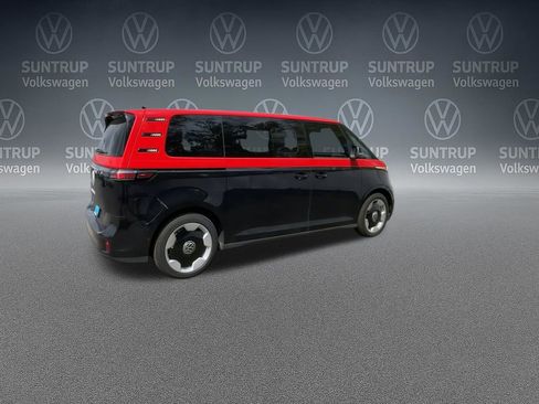 New 2025 Volkswagen ID. Buzz Pro S RWD image 22