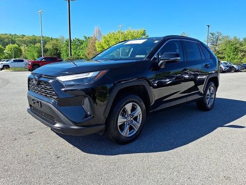 Certified 2024 Toyota RAV4 XLE AWD/4WD image 3