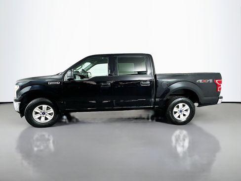 Used 2020 Ford F150 XLT w/ Trailer Tow Package image 4