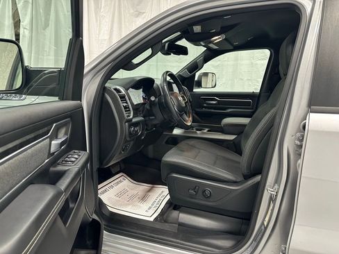 Used 2019 RAM 1500 Big Horn AWD/4WD image 10