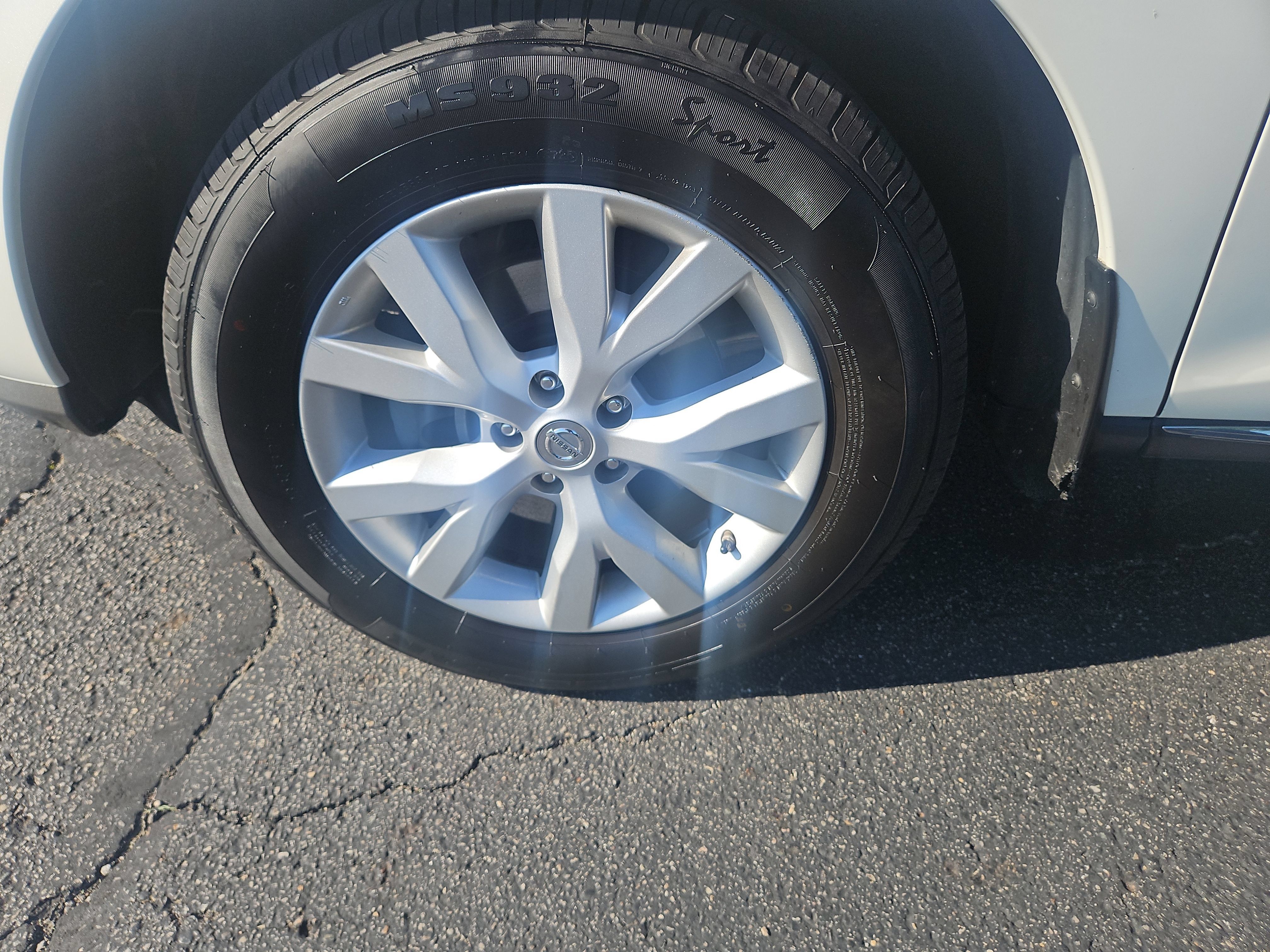 Used 2012 Nissan Murano SL FWD image 25