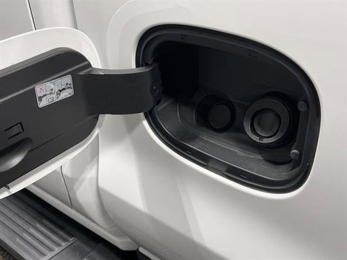 New 2025 GMC Sierra 1500 Elevation w/ Preferred Package image 15