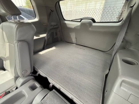 Used 2013 Toyota Highlander SE AWD/4WD image 19