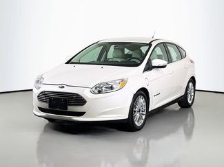 Used 2013 Ford Focus Electric Hatchback video 3
