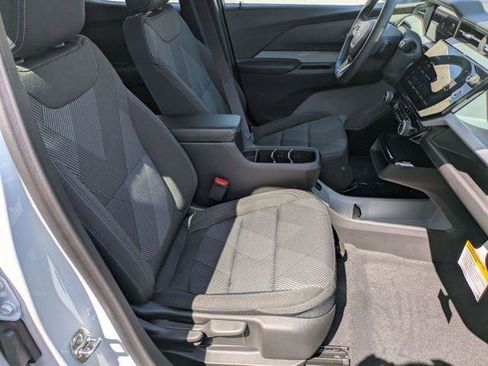 New 2027 Chevrolet Bolt LT FWD image 27